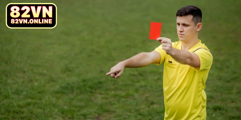 Hội viên dự đoán chuẩn số thẻ vàng đỏ