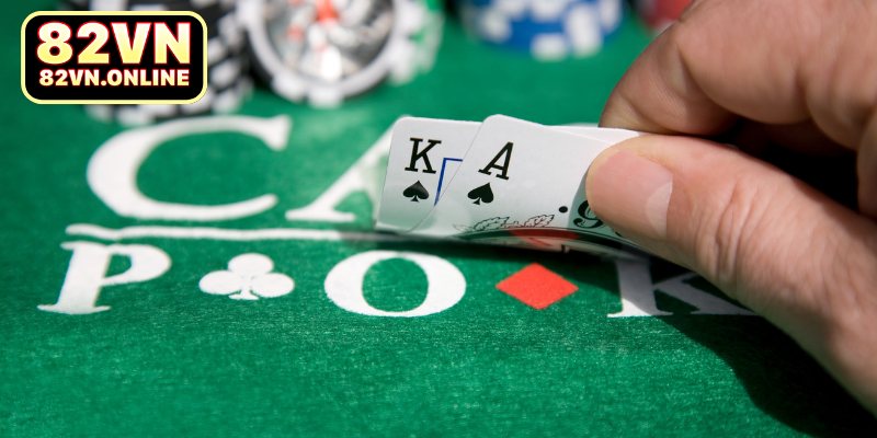 Poker 82VN